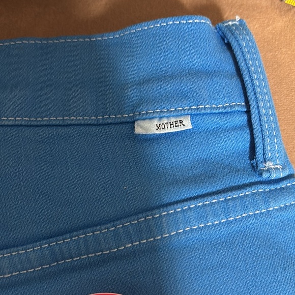 Mother short-Tune Up Bona Fide Frayed Hem Denim Shorts - Picture 15 of 17